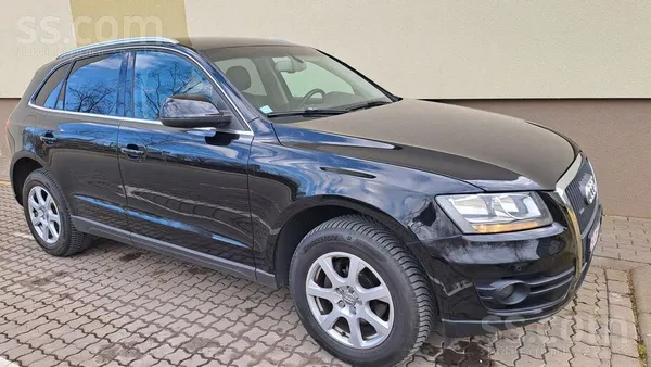 Audi Smuks auto tikko no Francijas Audi Q-5 2.0 tdi (12
