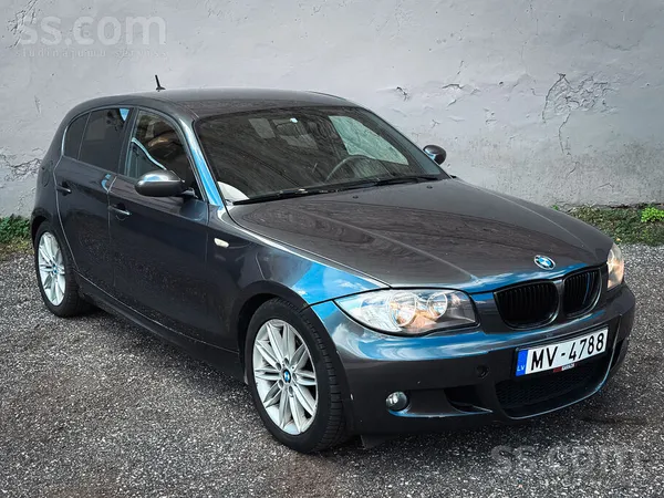 BMW 120 - 1
