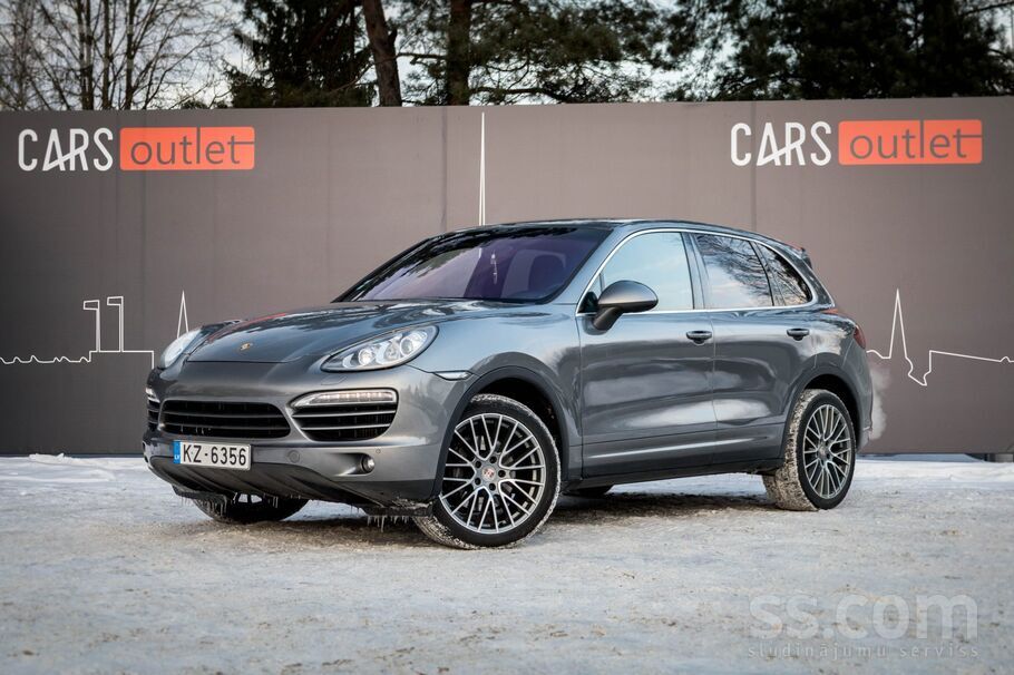 Porsche cayenne ar dizeļdzinēju ar automātisko transmisiju. 180kw.
-Ādas