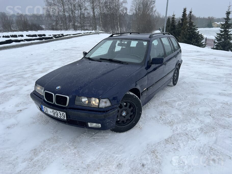 Pārdodu BMW 316i montrealblau manuālu ar nesen izietu jaunu tehnisko apskati