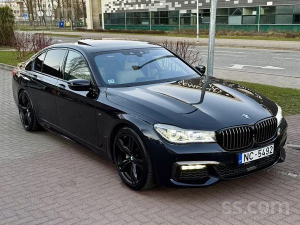 BMW Pārdodu savu BMW E65 730D. Auto labā tehniskā stāv