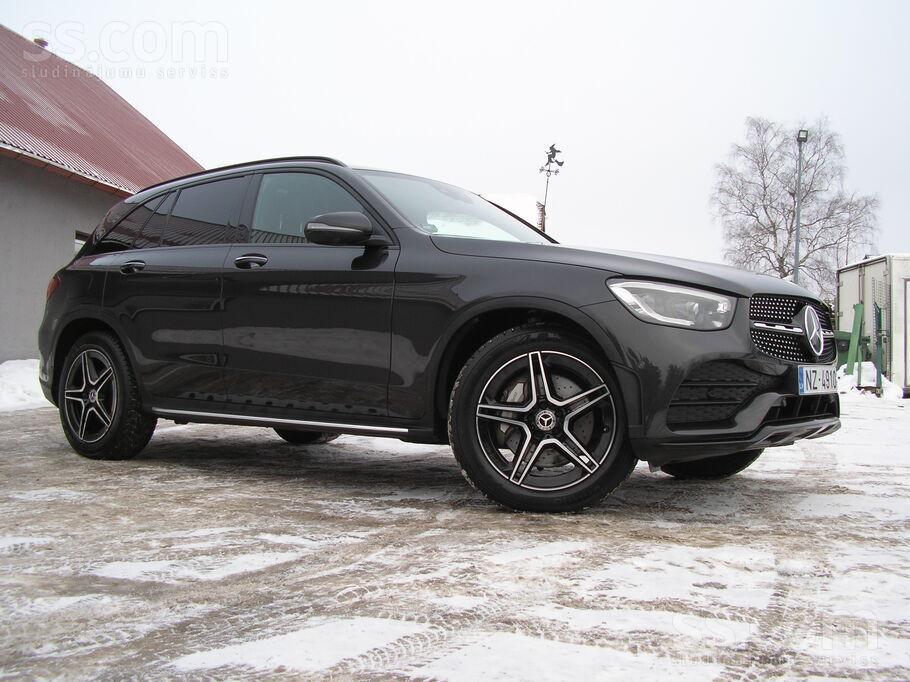 Mercedes Benz Glc 220D 4Matic Black Edition Amg pakotne. Izcils aprīkojums.