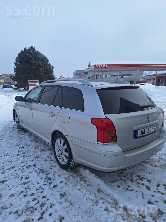 Toyota Vizuāli skaists auto. Tehniski viss kārtībā nekas 