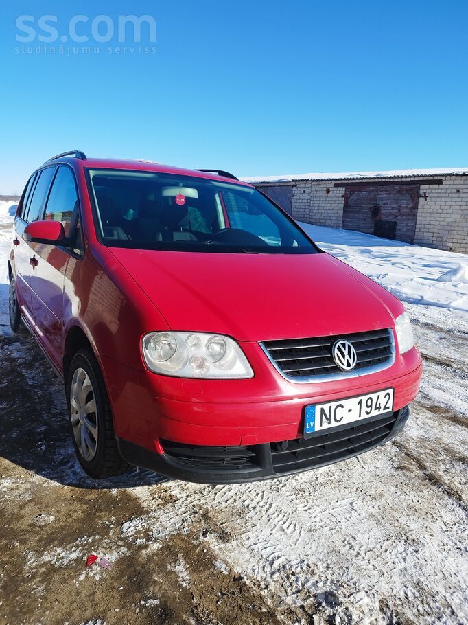 Volkswagen Sakara ar to ka auto palicis lieks un aizņem tikai