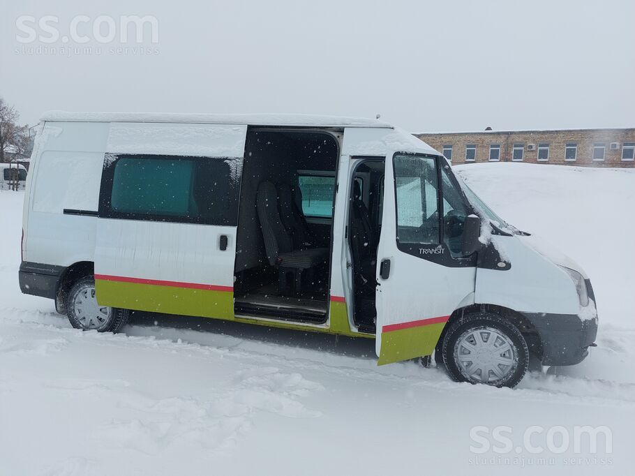 Ford Vinjeti nevajag. 6 vietas. Pilnā massa 3000 kg. Ti