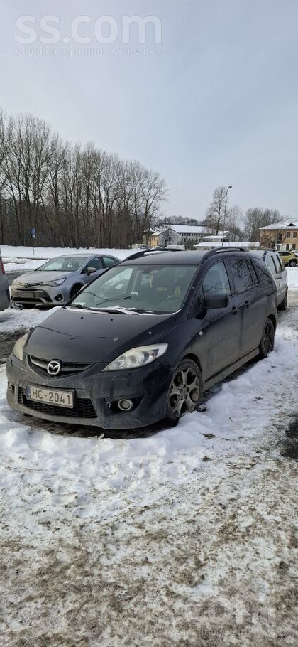 Пробита головка блока цилиндров (тосол пузырит), не работает печка. 

Маши