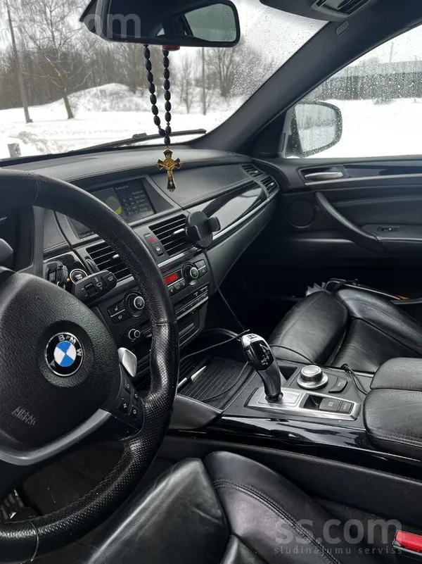 BMW Новый Т. О, Два ключа, охранная система Игла , люк