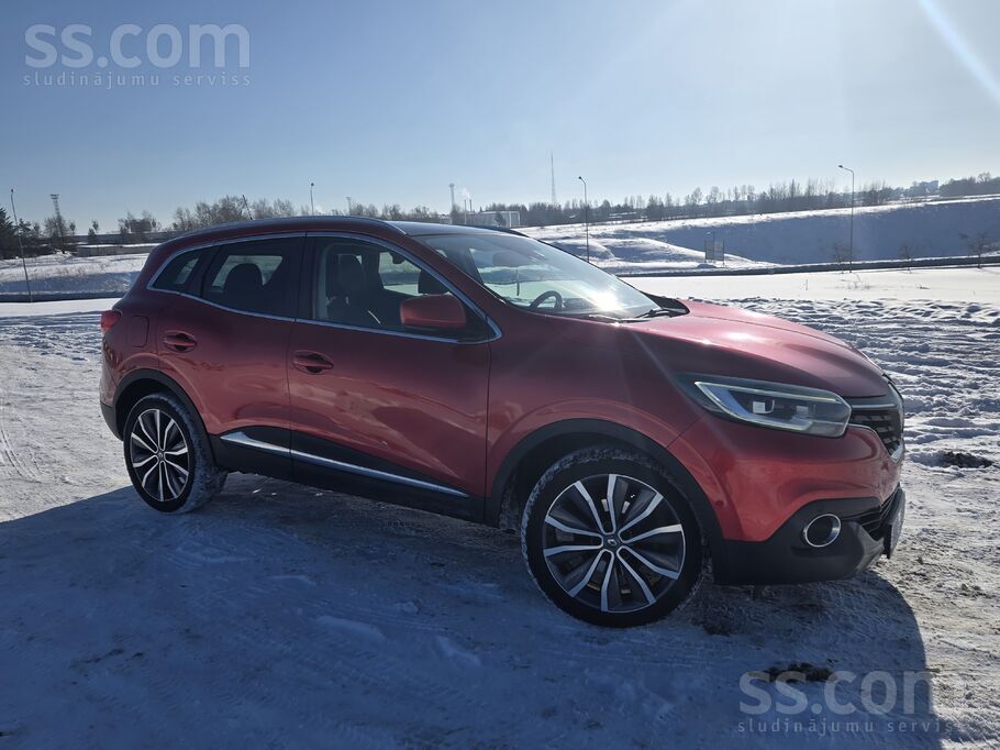 Renault Продаю надежный и экономичный кроссовер Renault Ka