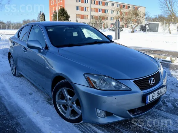Sakarīgs Lexus 2007 gada. 2.2l dīzelis, mehānika. 
Tehniskā apskate: 10.202