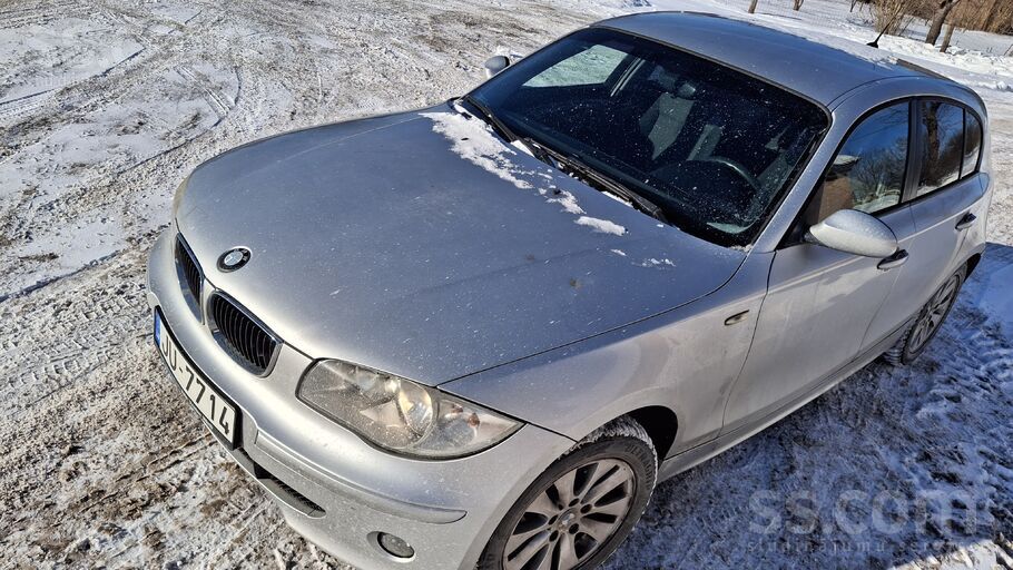 BMW Pārdod BMW 116I. Bendzīns/gāze. 