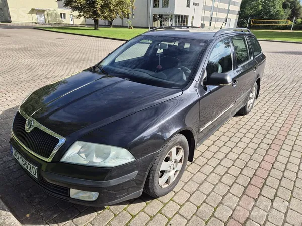 Skoda Octavia - 1