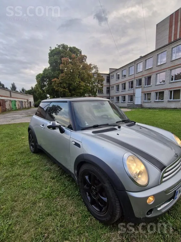 MINI Cooper - 1