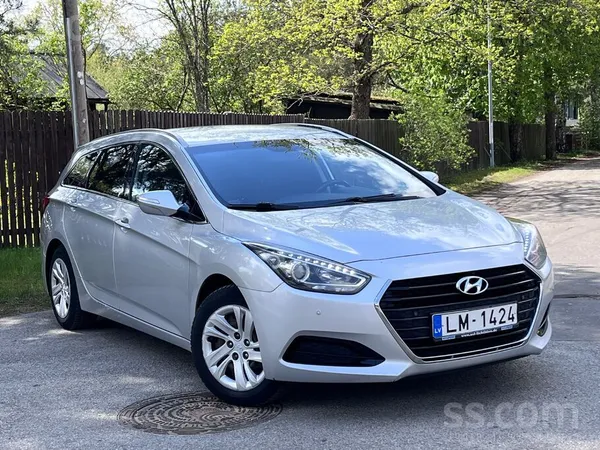 Hyundai Pārdodu 2016 gada Hyundai i40