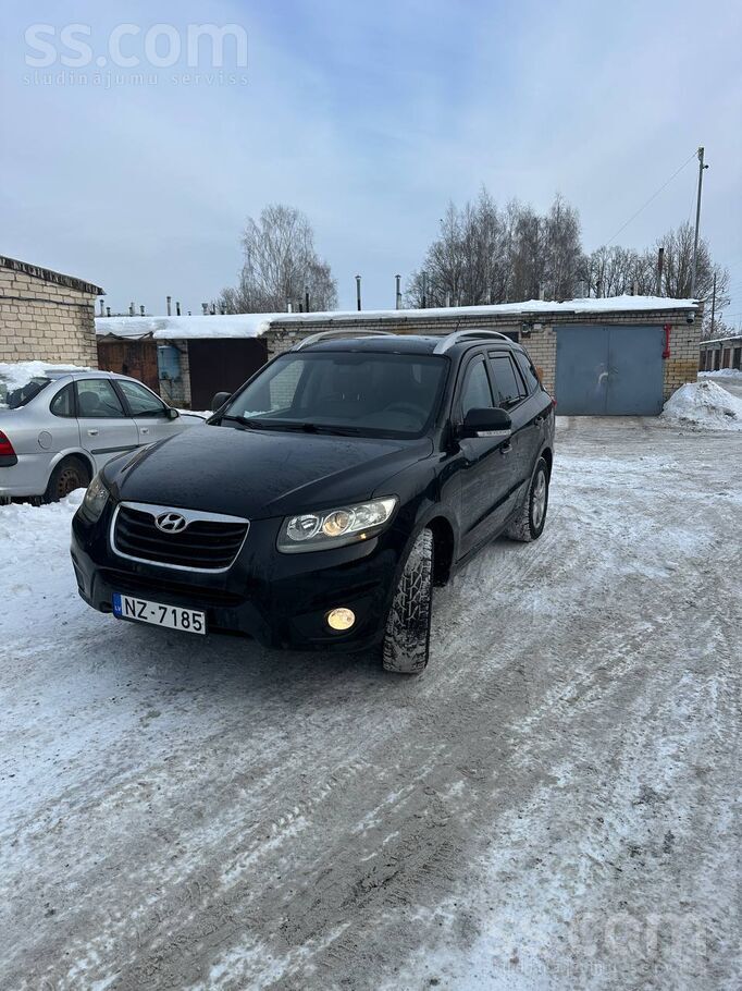 Hyundai Продаётся Hyundai Santa Fe 2.2 Crdi Awd. Пробег:25