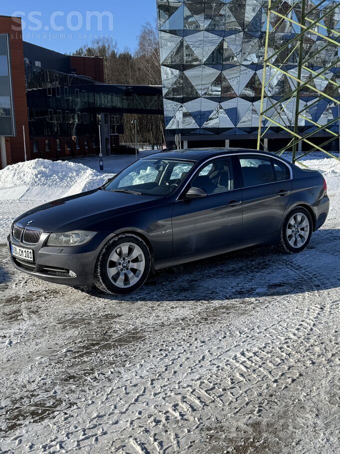 BMW 330d Manual Rwd 170kW – labs stāvoklis