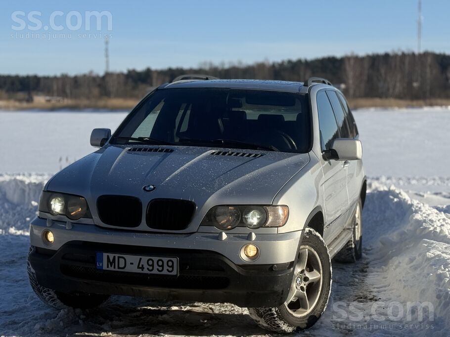 BMW Pārdod BMW X5 labā tehniskā un vizuālā stāvoklī. 