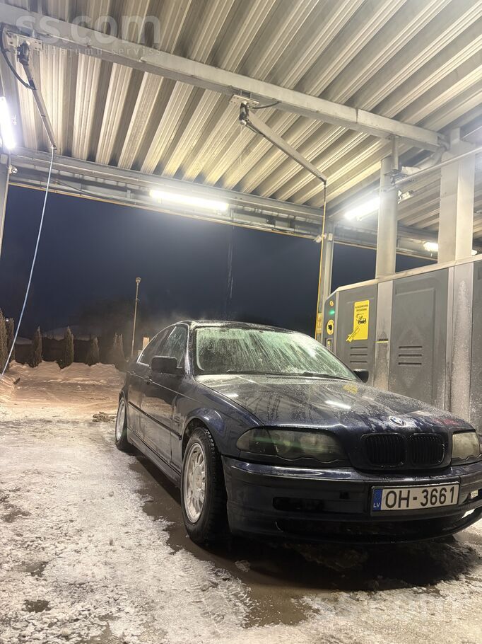 BMW Sveiki pardodu/mainu bmw e46 2.0benzins/gaze auto 