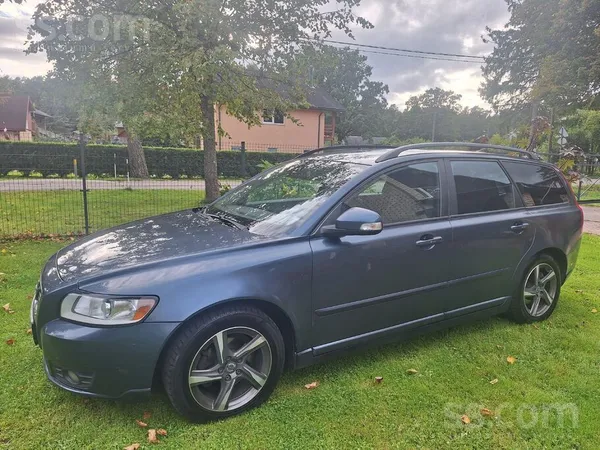Volvo Pārdodu labi ejošu bez tehniskiem defektiem ar jau