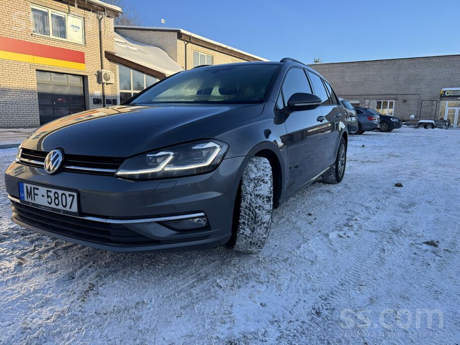 Volkswagen Pārdod VW golf7 teicamā vizuālā un tehniskā stāvok