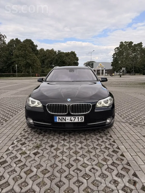 BMW Pārdodu koptu un ļoti labā tehniskā un vizuālā stā