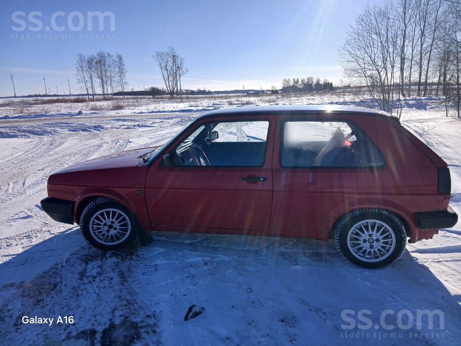 Pārdod/maina.
Mk2 ar 1.6 Gtd versija ar intercooler. Nav sapuvis. Bākai ja