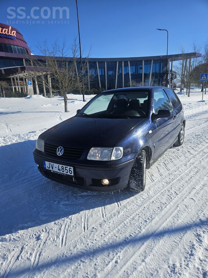 Volkswagen Pārdodu VW polo darba kārtībā līdzi nāk vasaras di