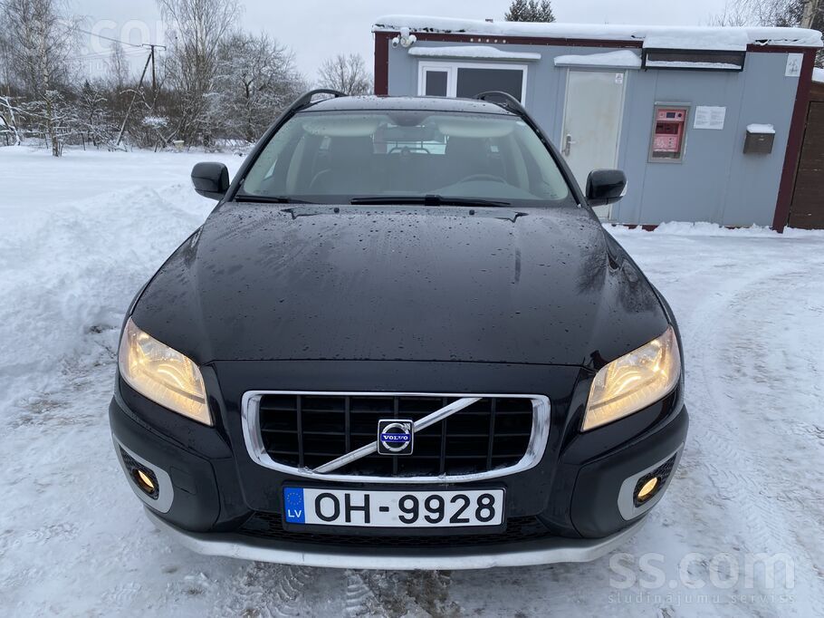 Volvo Volvo Xc70 2.4d D5 Awd no Nīderlandes. Piereģistrē