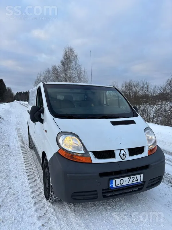 Renault Busiņš labā stāvoklī, vinjete nav jāpērk, pārdodu,