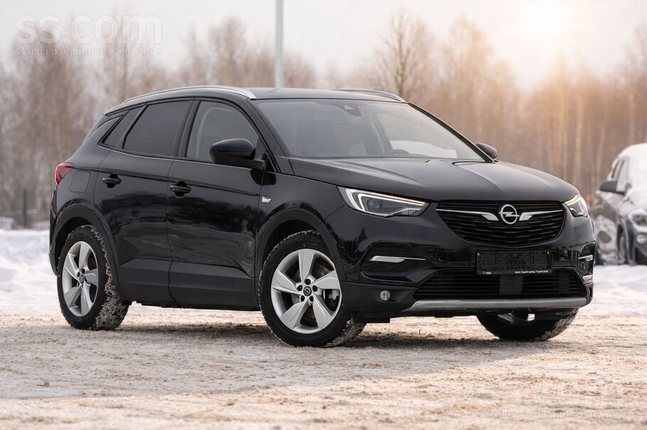 Opel Grandland X 1, 6 Hybrid 4x4 Automatik.
Auto nupat ievests Latvijā.