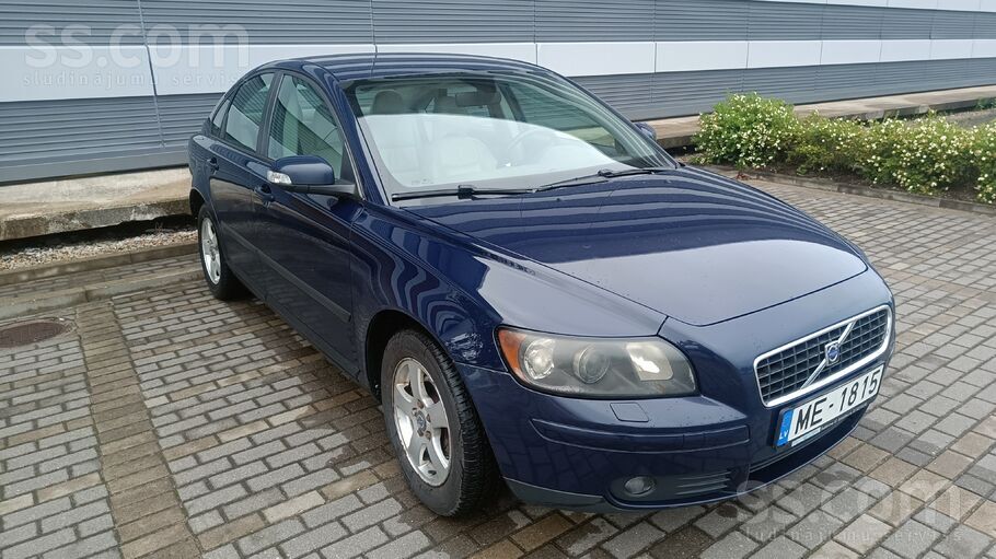 Volvo Pardodu normala stavokli volvo rusas nav hedene kl
