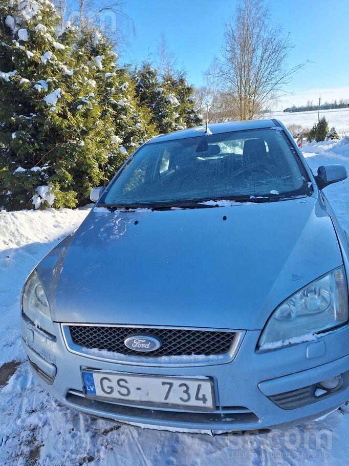 Ford Pardodu Ford 2.0 benzīns , ghia komplektācija , ir