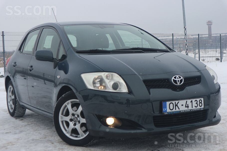 Toyota Auris