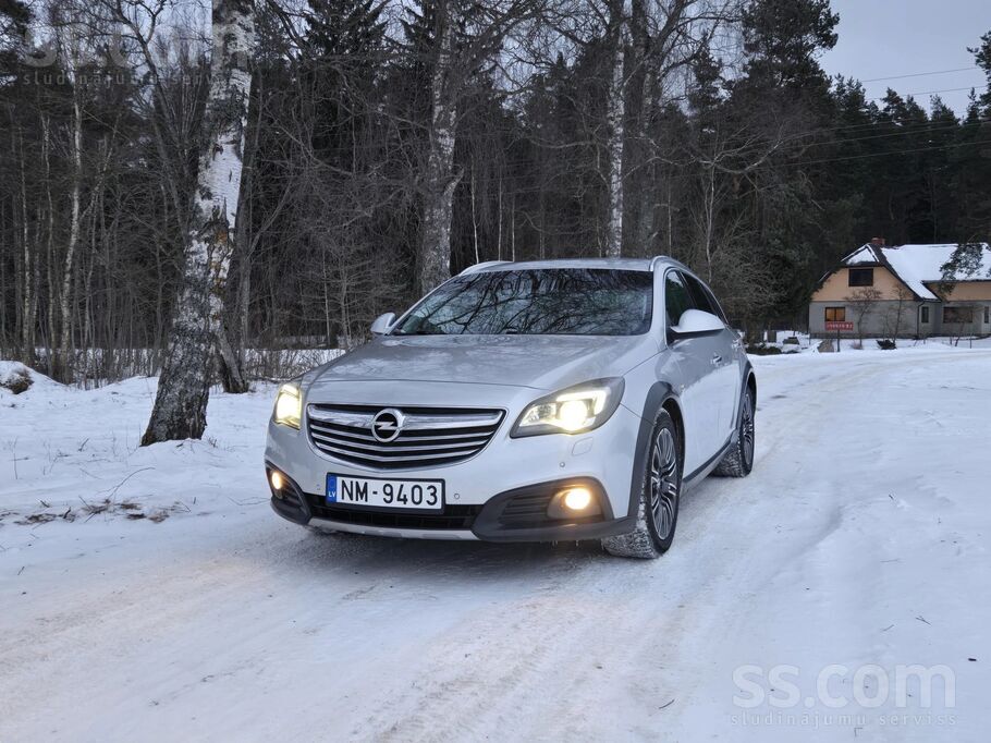 Opel Pārdodu opel insignia 2.0ctdi 4x4. Mašīna ļoti lab