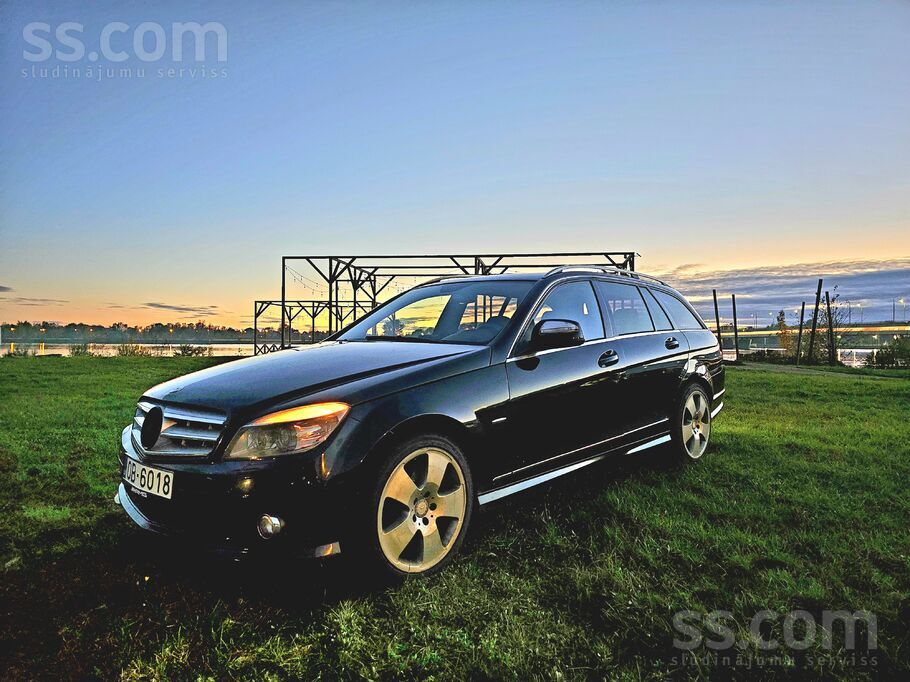 Mercedes-Benz C 320 Cdi Avantgarde (S204).
Amg piekare un vizuālā paka.