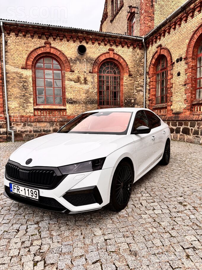 Skoda Pārdodu rūpīgi koptu un lolotu automašīnu. Auto vi