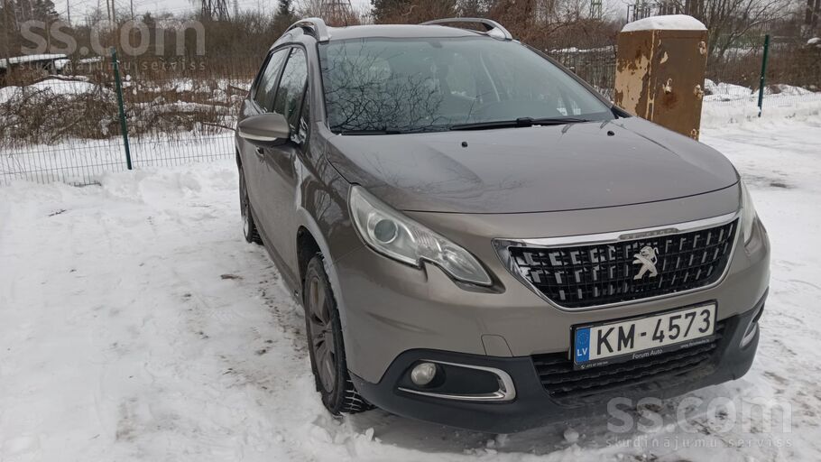 2016 gada Peugeot 2008, 1.2 benzīns. Auto ir labā tehniskā un vizuāļā stāvok