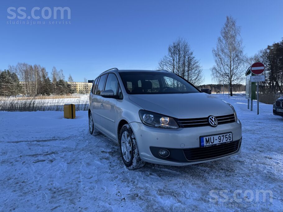 Volkswagen Vēlos pārdod mašīnu. 
