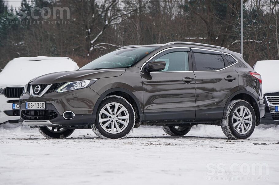 Nissan Connecta komplektācija, Automāts, Latvijā pirkta j