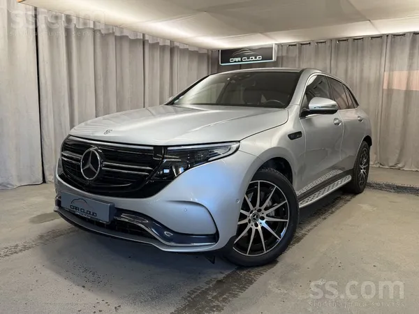 Mercedes Eqc 400 4matic, ļoti pilnā komplektācijā ar Amg dizaina paku. Autom