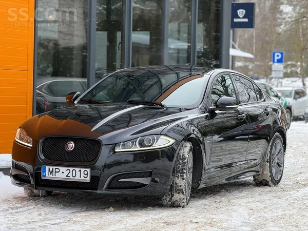 Jaguar Pārdodu Jaguar XF R-Sport facelift modeli ar 2.2 d