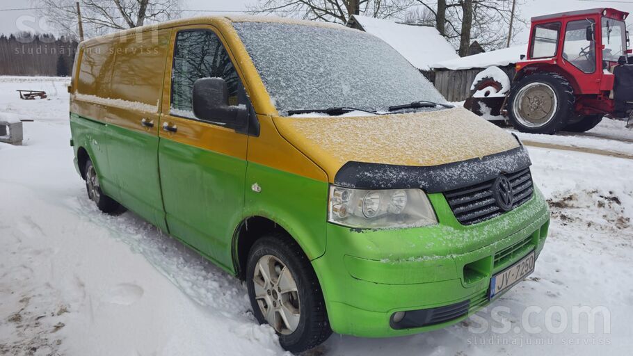 Volkswagen Pārdod VW T5, 2.5Tdi, garā bāze, 3 sēdvietas. 