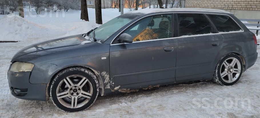 Audi Машина на ходу. В нормальном техническом состоянии