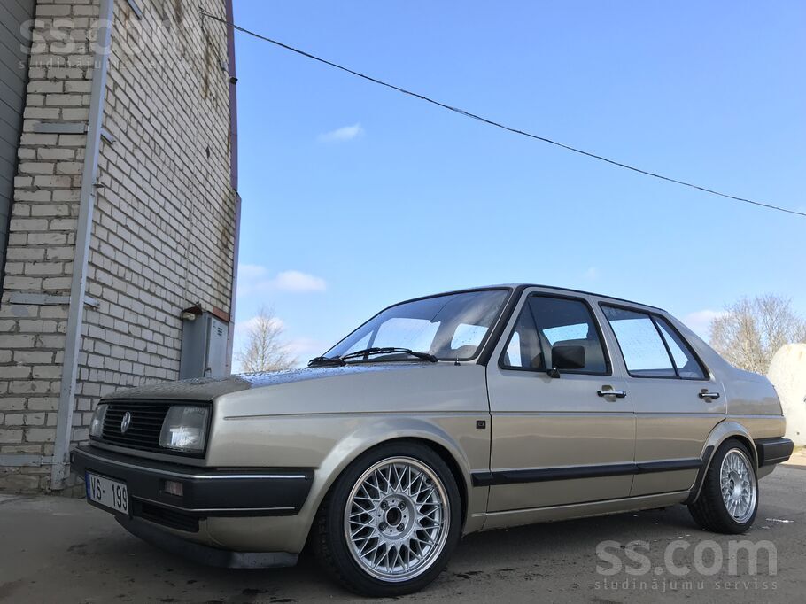 Volkswagen Pārdodu VW jetta ar VS statusu. 