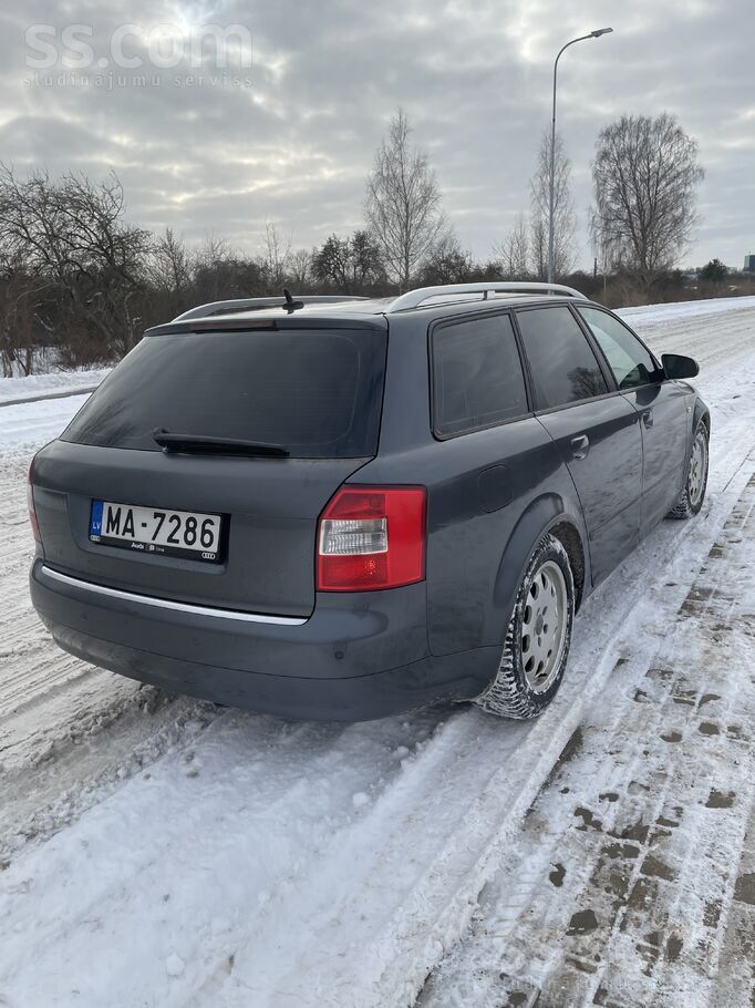 Audi Продаётся Audi a4, заводится с пол-оборота, новый