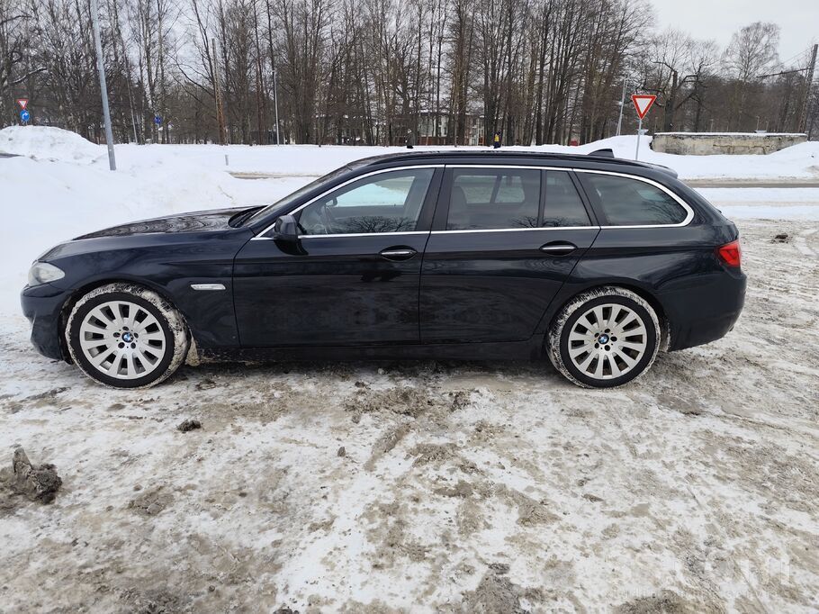 BMW Продаю авто в хорошем техническом состоянии. Недав