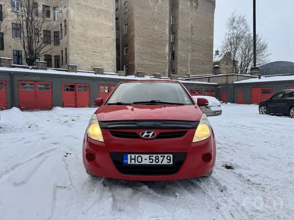 Hyundai Cena runājama sīkāk zvanot