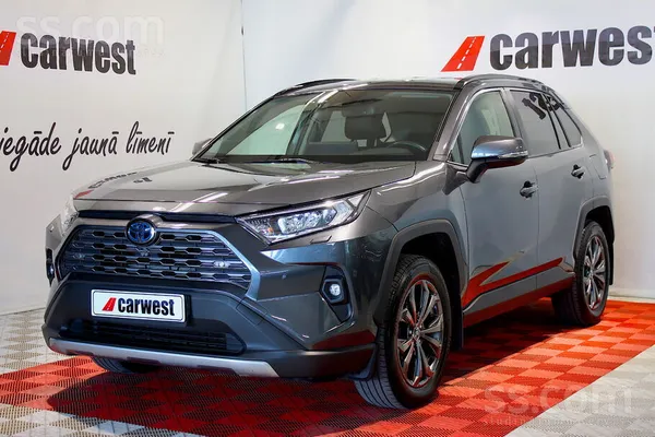 Toyota Automašīna ar pārbaudītu vēsturi. 