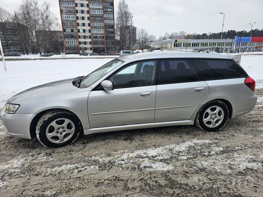 Subaru Pārdod subaru legacy, benzīns -gāze, Latvijā bijis