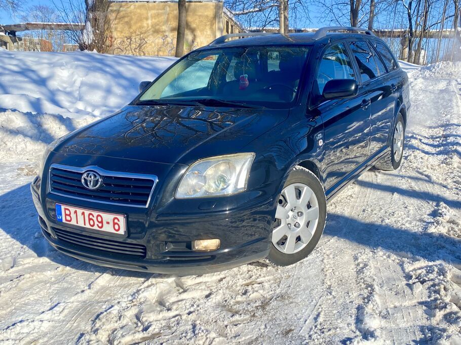Toyota Varu uz nomaksu pārdot. Teicamā stāvoklī. Apkopes 