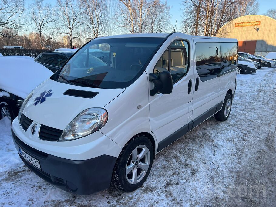 Renault Pārdod medicīnisko transportu izcilā tehniskā un v